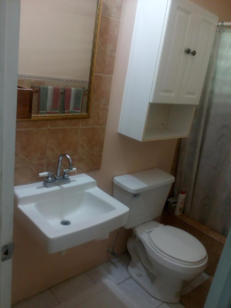 Apartamento Cozy & Comfy Portmore Exterior foto